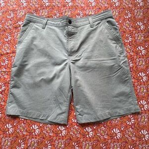 GH Bass & Co. Men’s Shorts Flat Front W 36